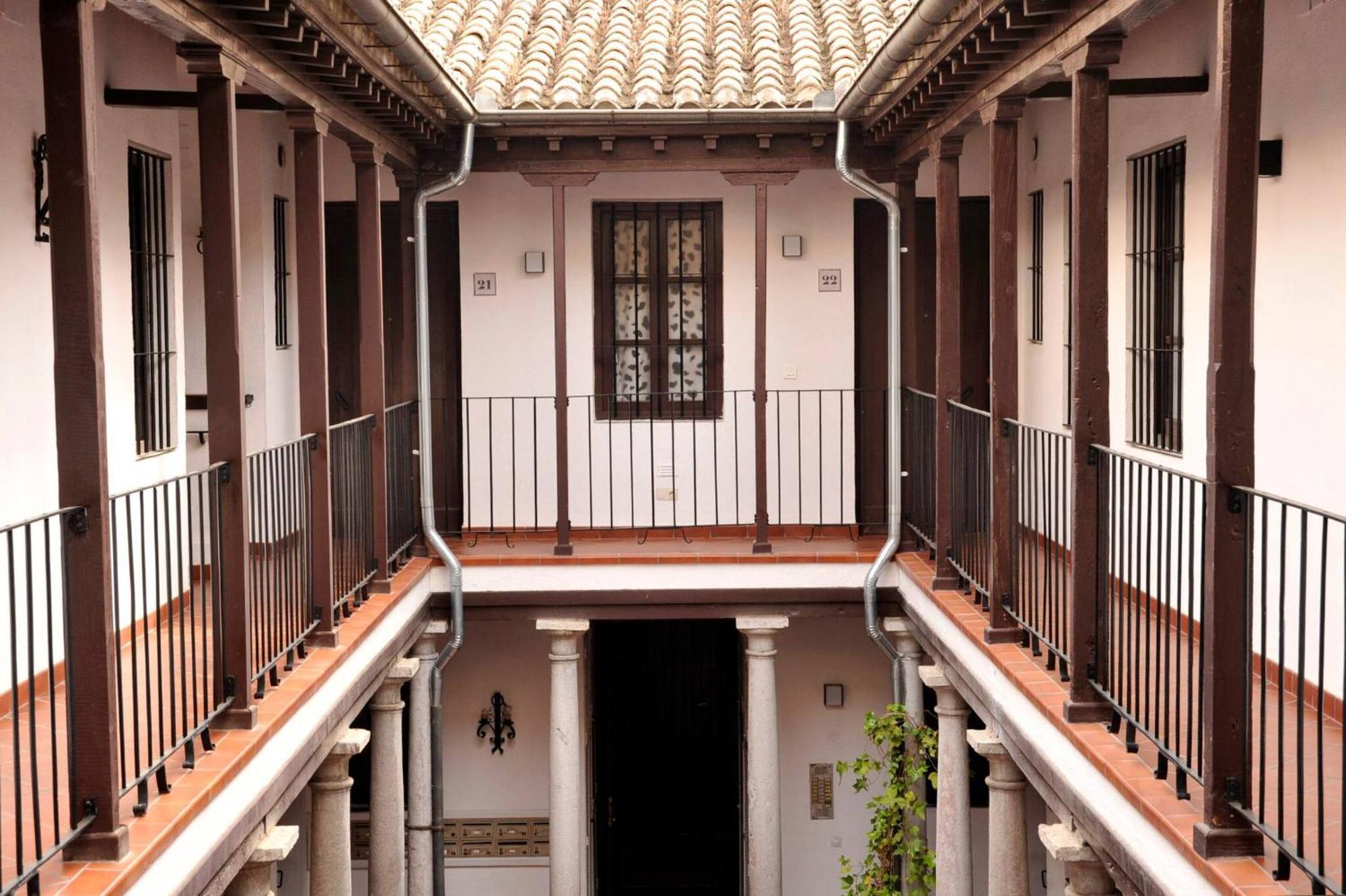 Adanar-Las Columnas — Photos 1